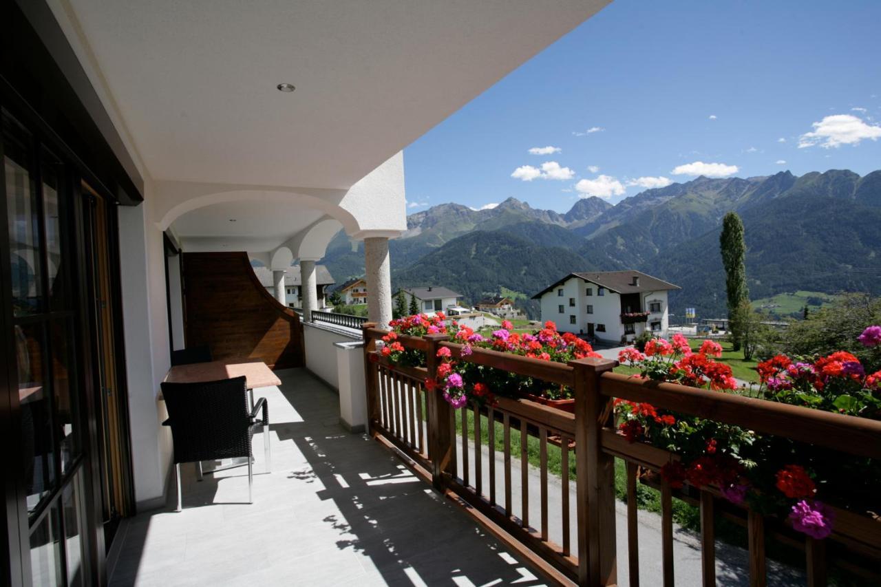 Apart-Hotel Alpinsonnenresidenz Fiss Exterior photo